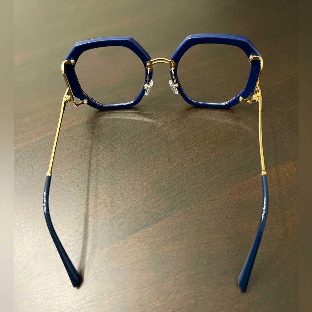 Trendy Navy And Gold Glasses - Picture 4 of 5